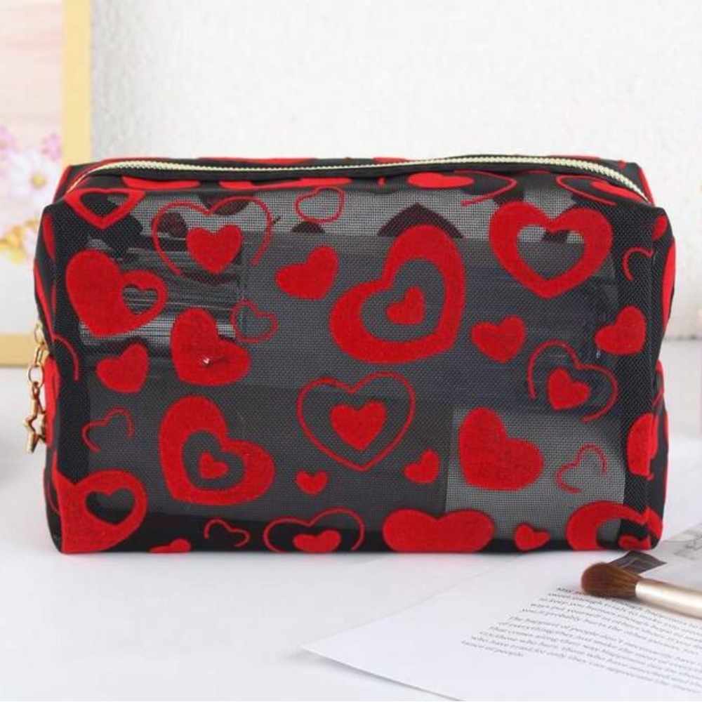 ❤️NEW Heart Mesh Black & Red Cosmetic Bag❤️ - Picture 2 of 5